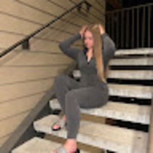 Meet your Posher, Elisabeth